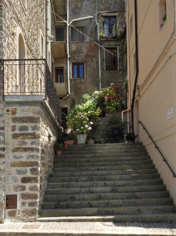 Notti O' Tunn Luxury Rooms In Centro Geraci Siculo ภายนอก รูปภาพ